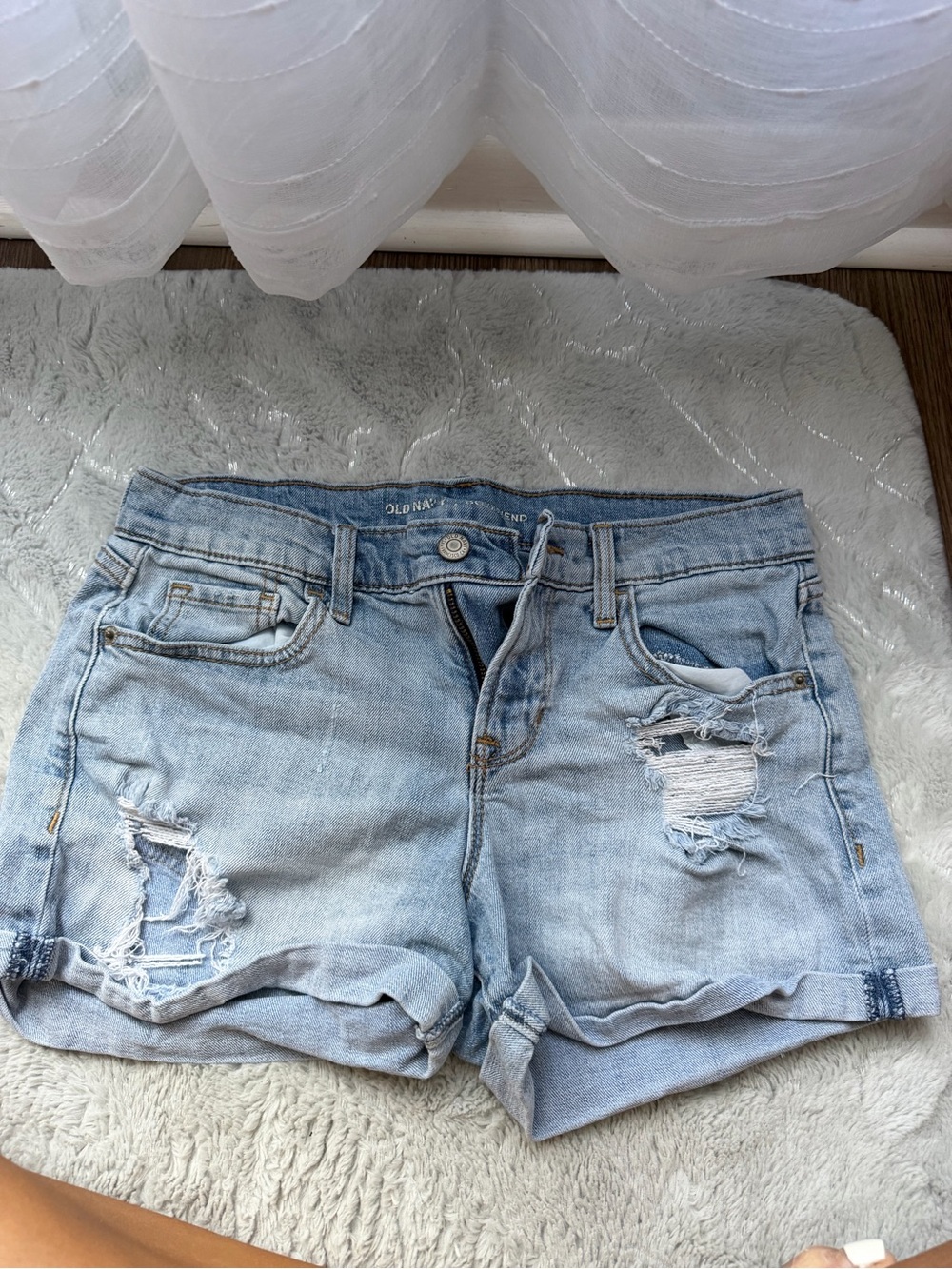 Old Navy Light Wash Distressed Denim Shorts - Women's